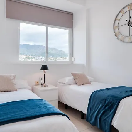 Skol Sea Views Appartement Marbellac