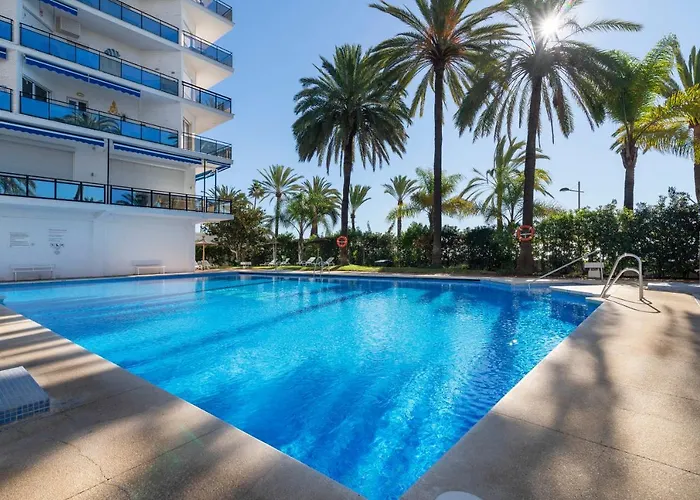 Skol Sea Views Apartment Marbella