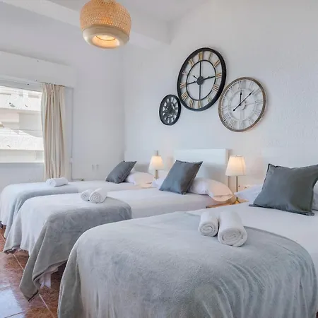 Skol Sea Views Апартаменты