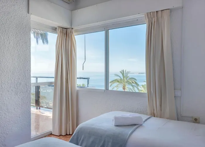 Skol Sea Views Апартаменты *